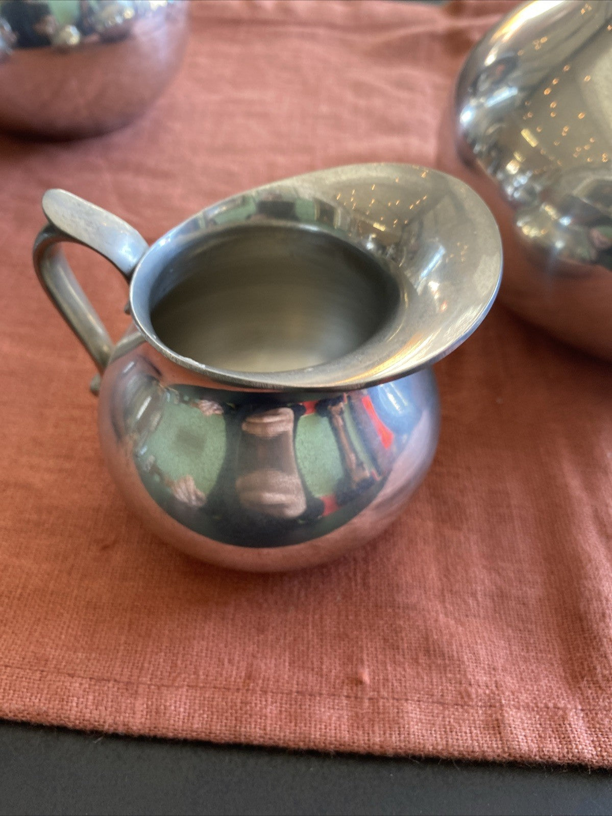 service à thé et café complet en étain du Manoir Paris