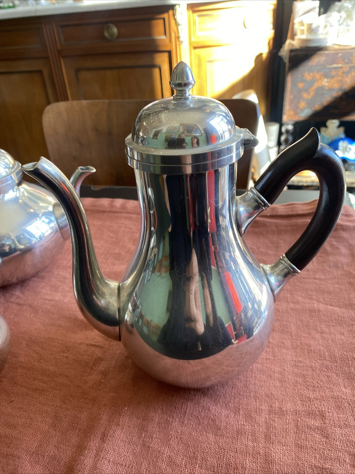 service à thé et café complet en étain du Manoir Paris