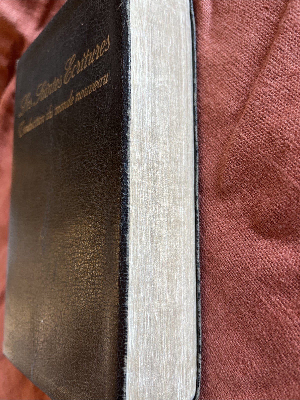 Les Saintes Écritures Traduction Du Monde Nouveau livre