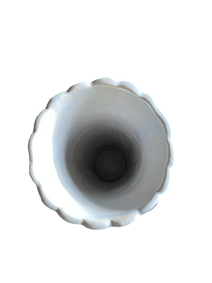 Vase faïence décor Rouen peint main – forme évasée col festonn