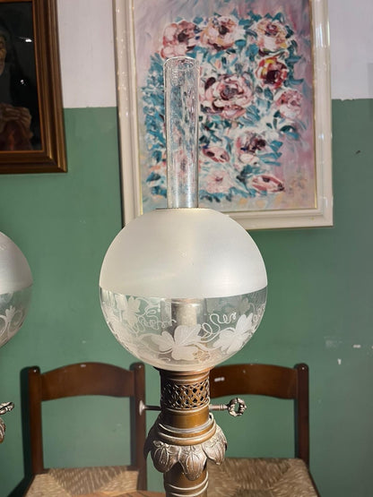 Paire de grandes lampes anciennes Napoléon III