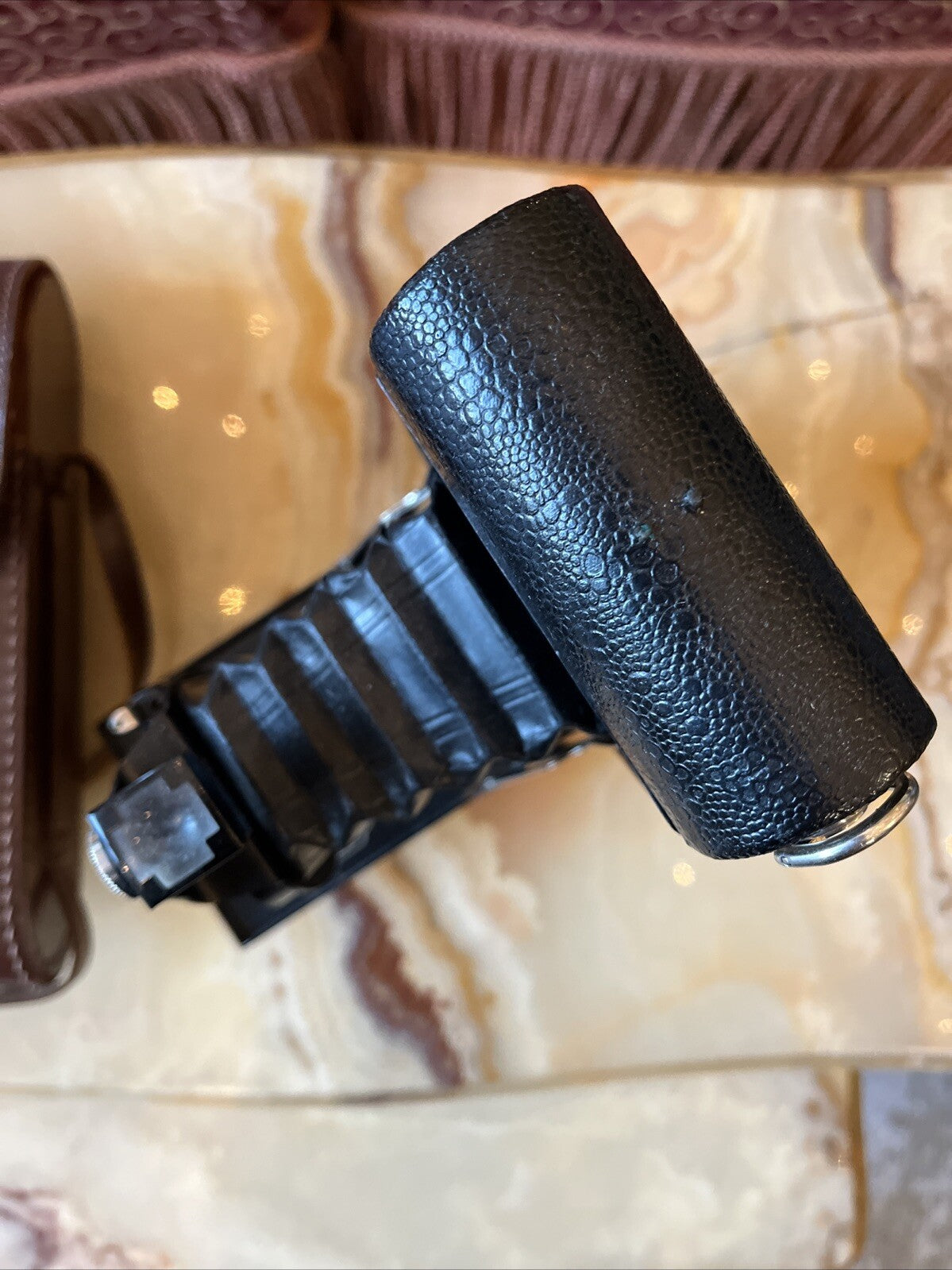 Ancien Appareil Photo Pliable Hawk Eye Avec Son Boîtier