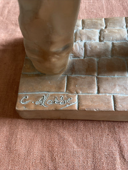 Statue ancienne en terre cuite – Jeune homme – Signée C. Massé