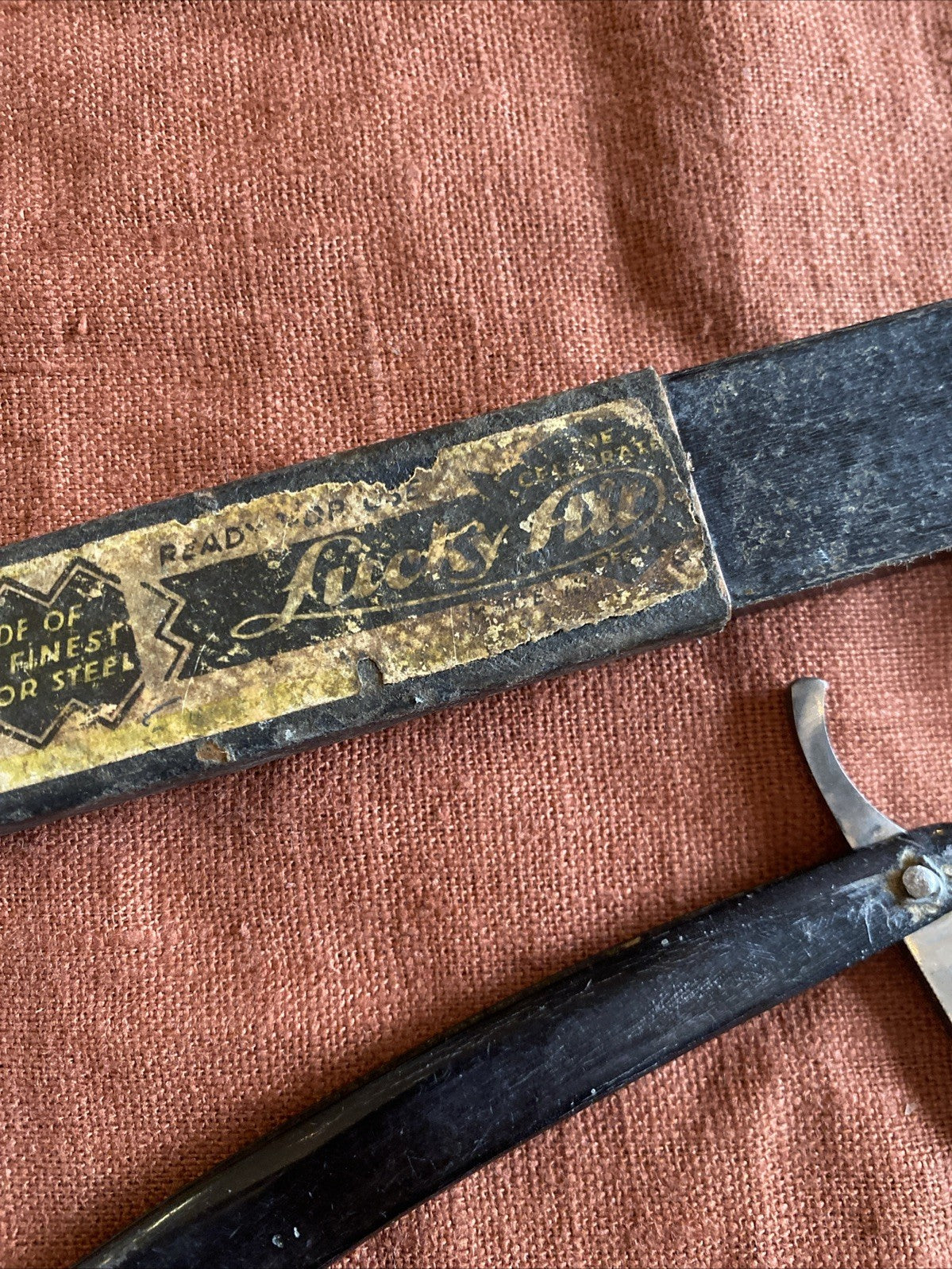 Rasoir coupe-choux ancien Auler, lame acier, avec étui