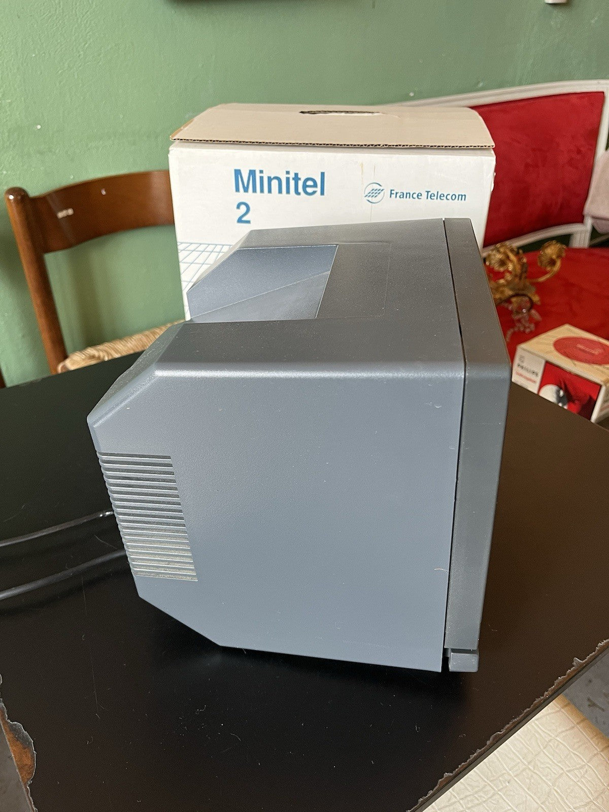 Minitel 2 Philips France Telecom vintage années 80 avec boîte origine