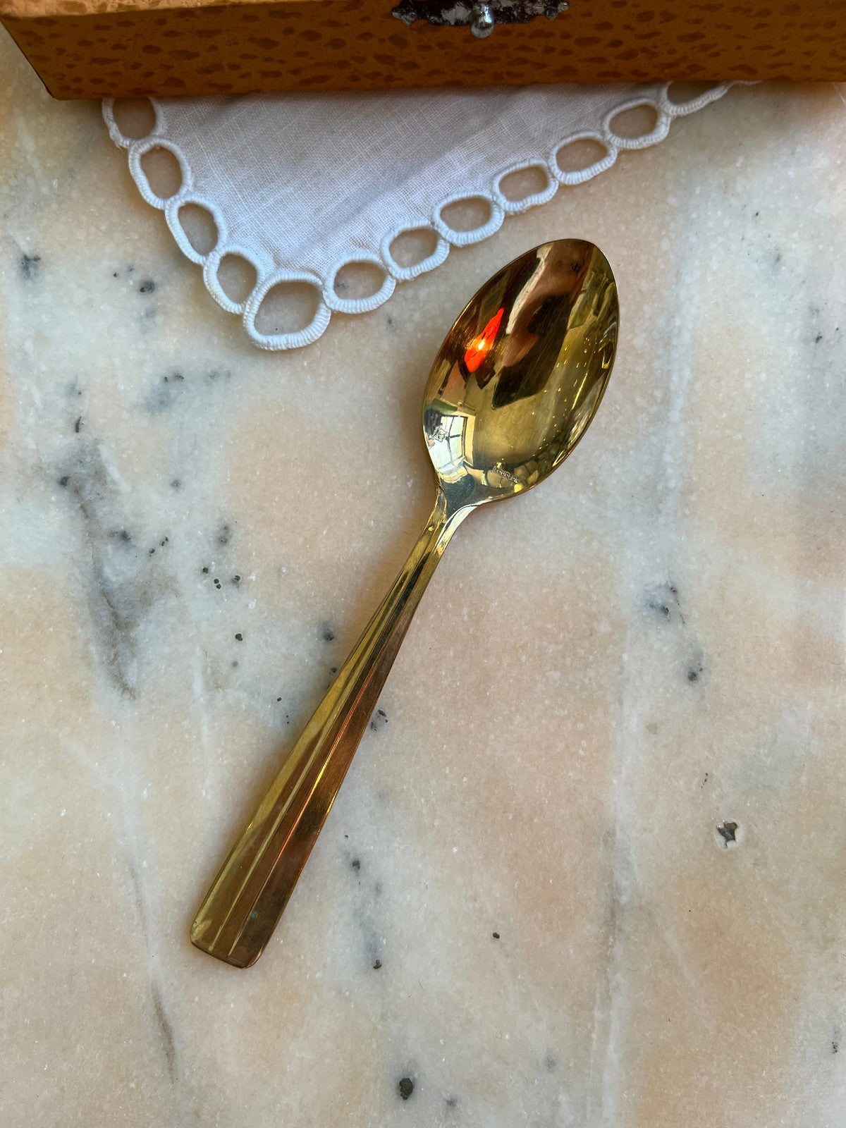 Lot de 12 petites cuillères dorées Louqsor