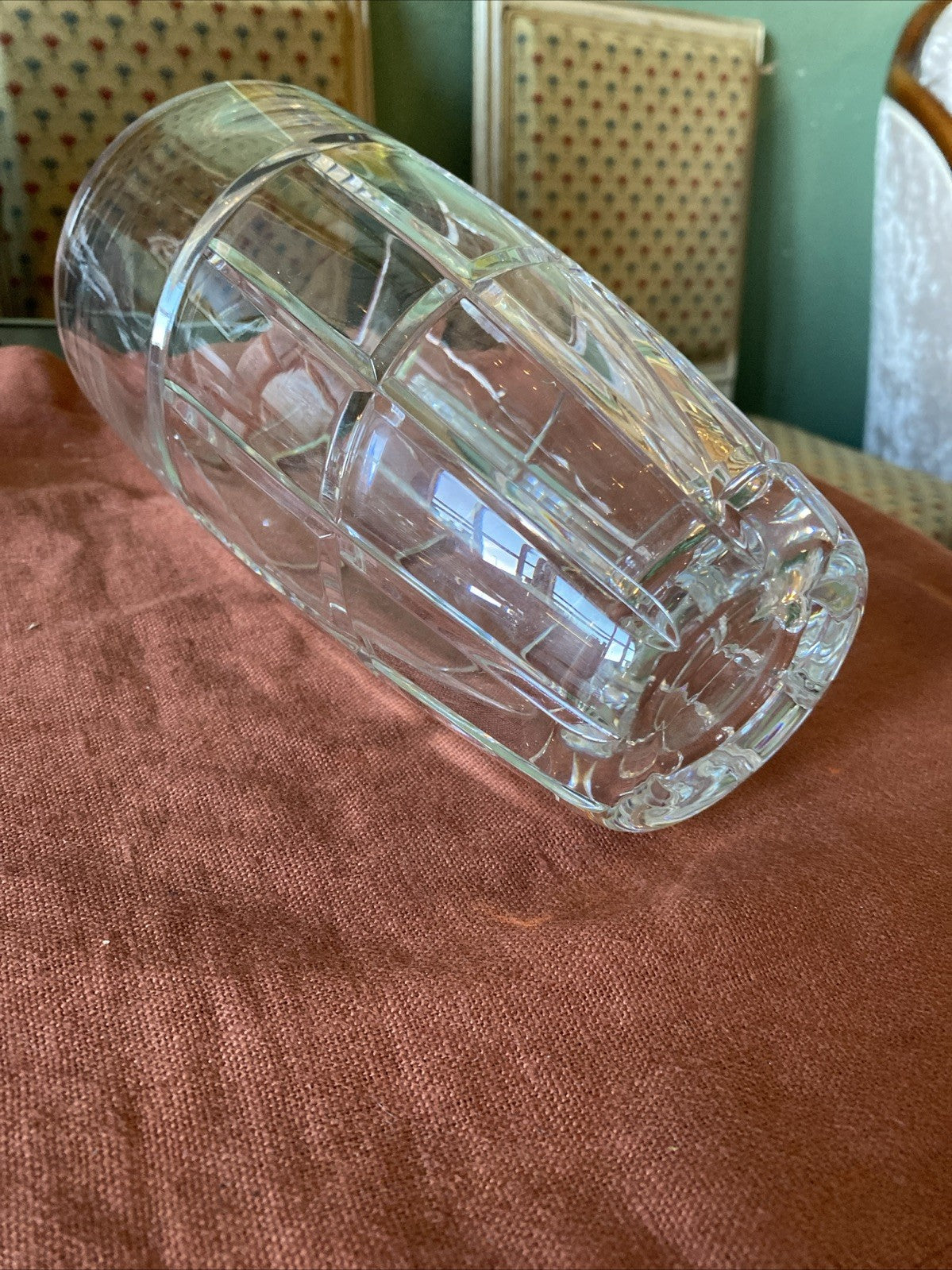 Vase En Cristal De Forme Géométrique