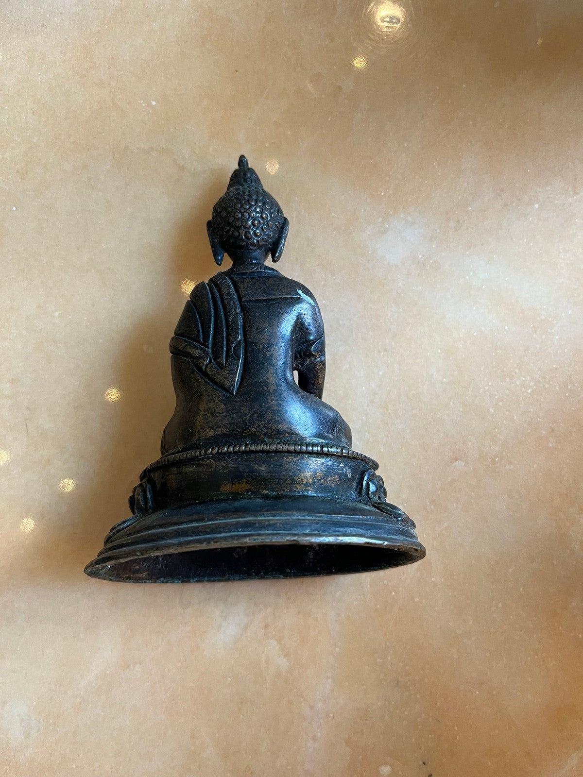 Statuette bouddha en bronze