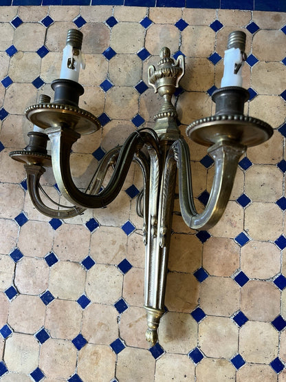 Paire d’appliques en bronze style Louis XVI 3 branches