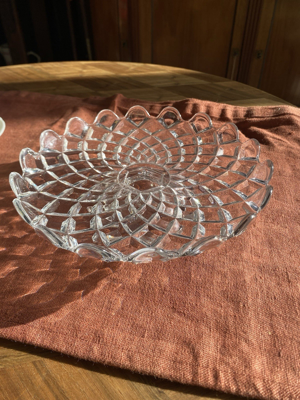 Coupe Baccarat cristal taillé – décor pointe de diamant – signée
