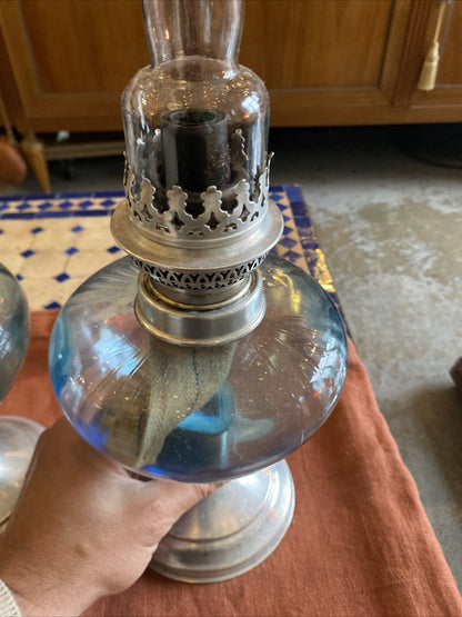 Paire de lampes à pétrole anciennes en verre – décoratives