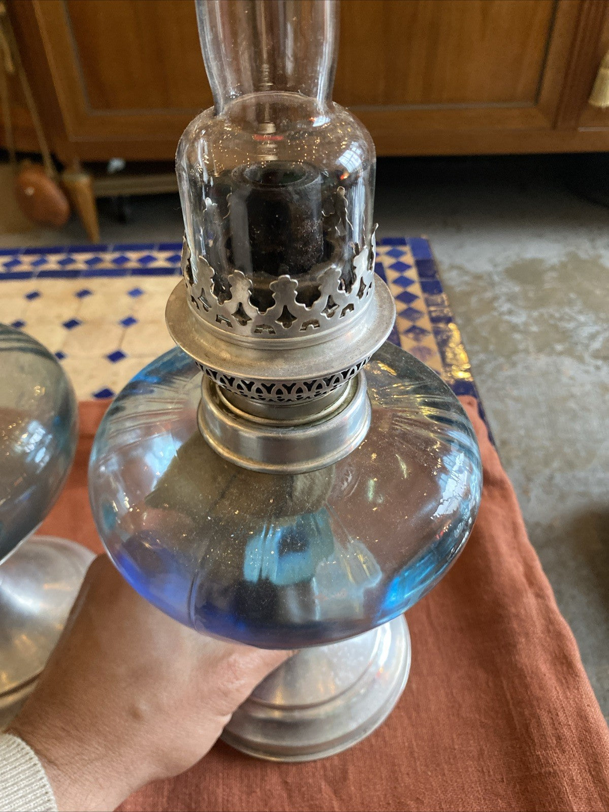Paire de lampes à pétrole anciennes en verre – décoratives