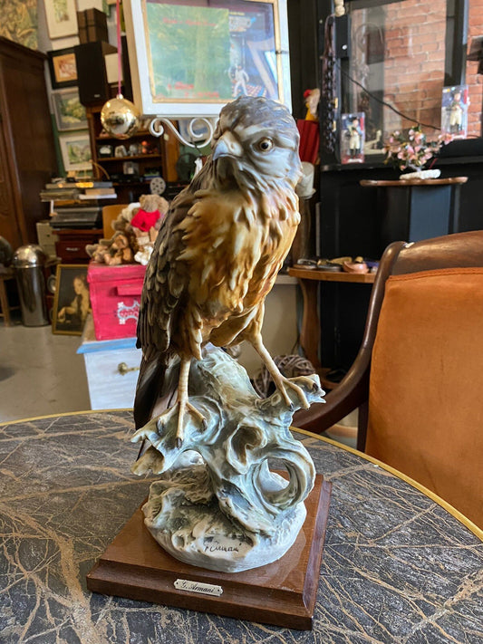 Giuseppe Armani  figurine faucon
