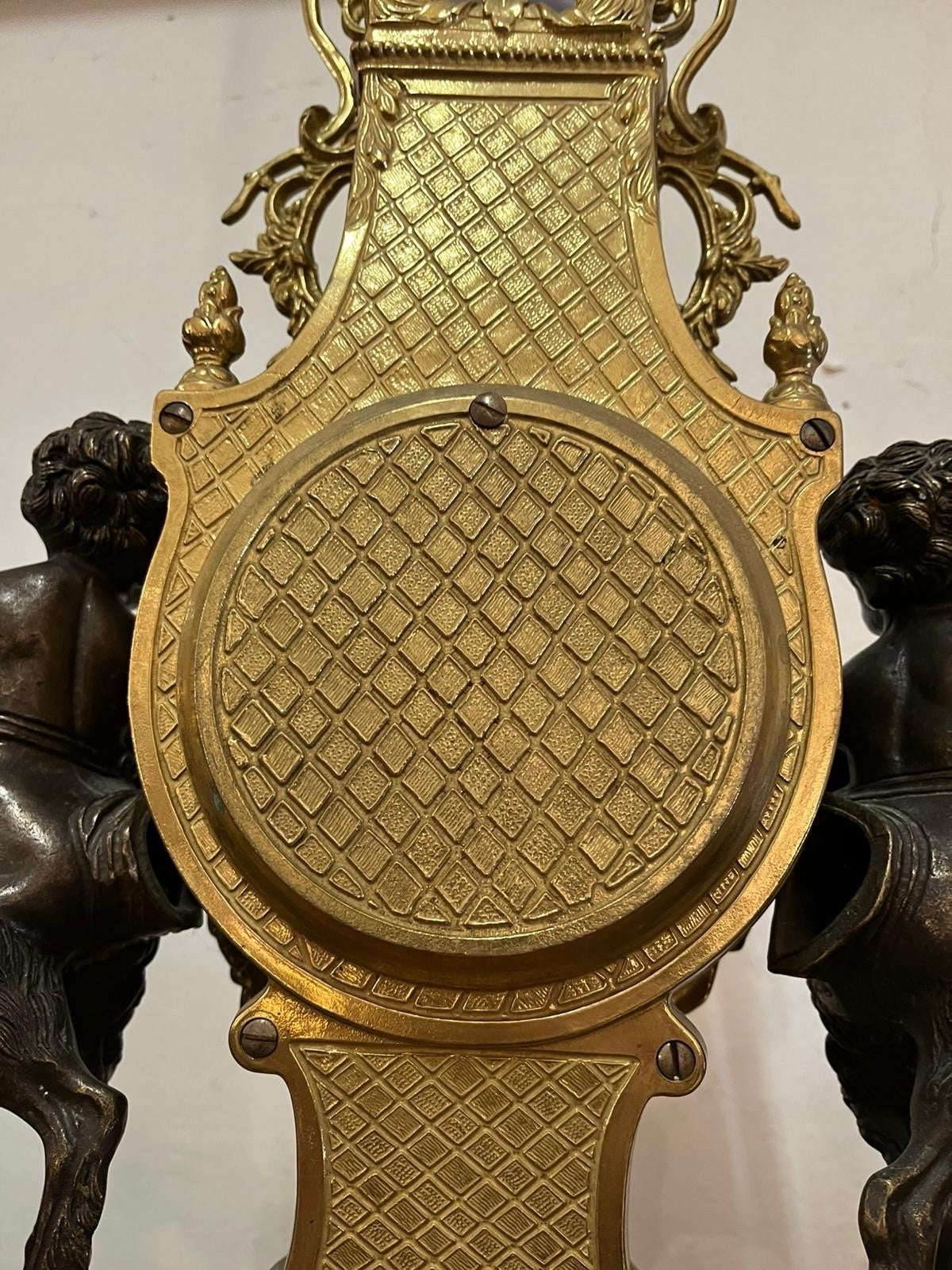 Pendule de cheminée Napoléon III aux angelo, XIXe Siècle