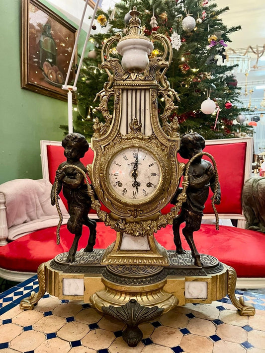Pendule de cheminée Napoléon III aux angelo, XIXe Siècle