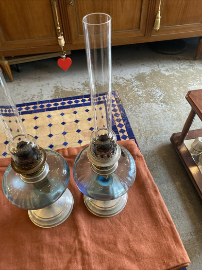 Paire de lampes à pétrole anciennes en verre – décoratives