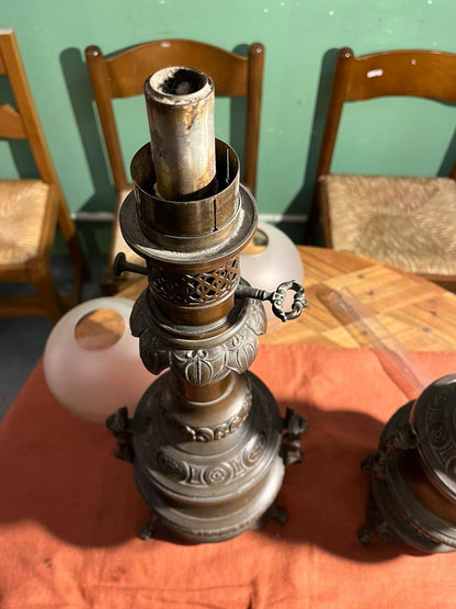 Paire de grandes lampes anciennes Napoléon III