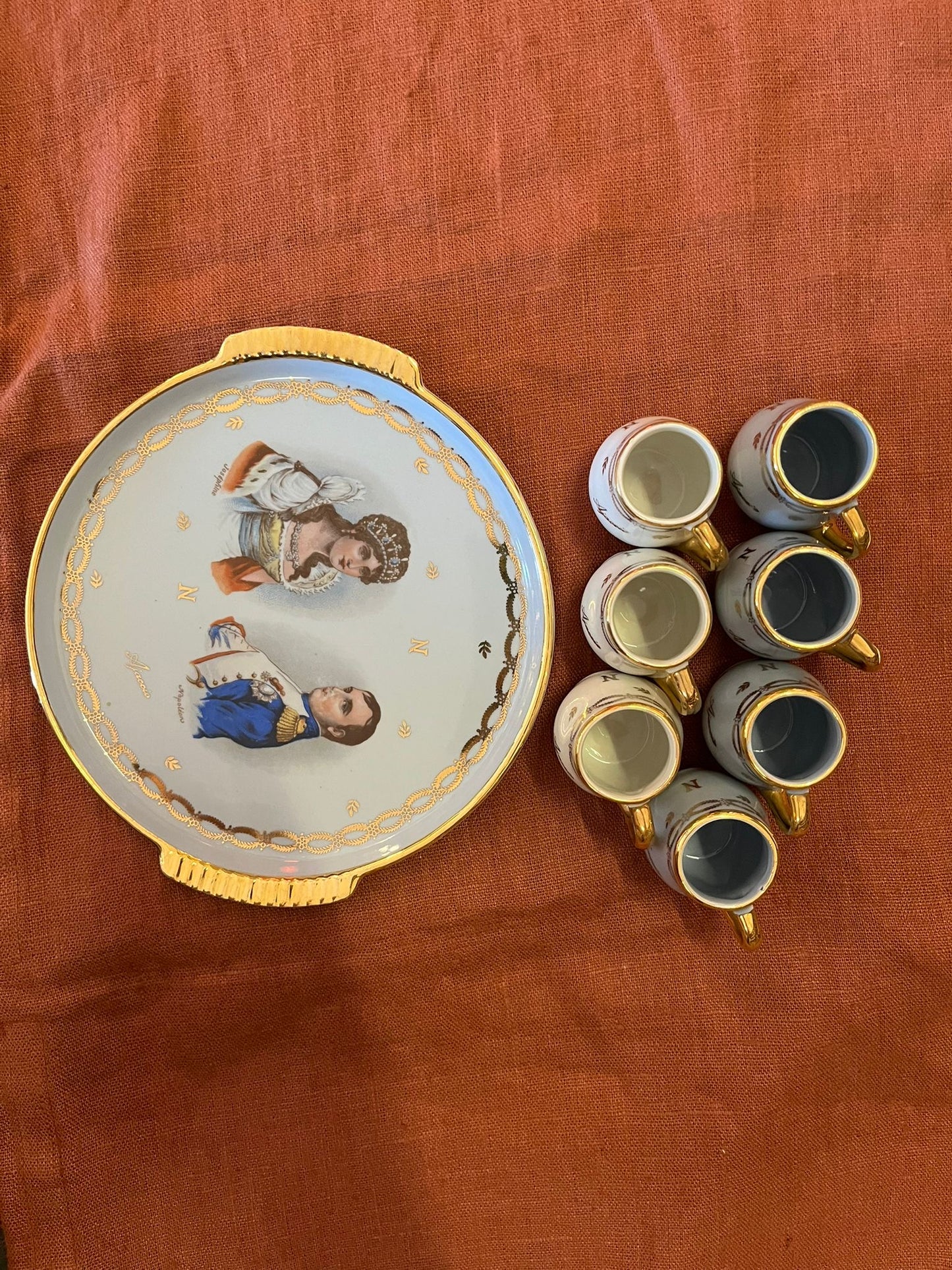 Service liqueur Napoléon Joséphine Ajaccio porcelaine France plateau 6 tasses