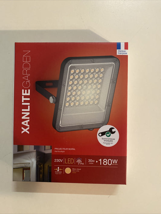 Projecteur led mural xanlite garden 180W 3000 lumens