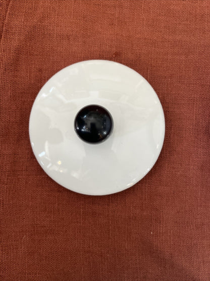 Ancienne Bouilloire À Sifflet Blanche