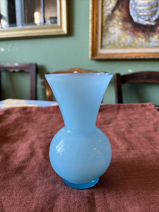 Petit Vase En Opaline Bleu Ciel