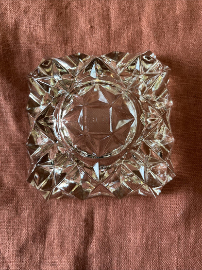 Cendrier Vintage En Verre Ciselé « Lever »