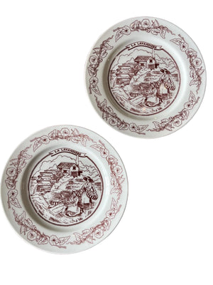 Lot De 2 Assiettes Décoratives La Lavandière