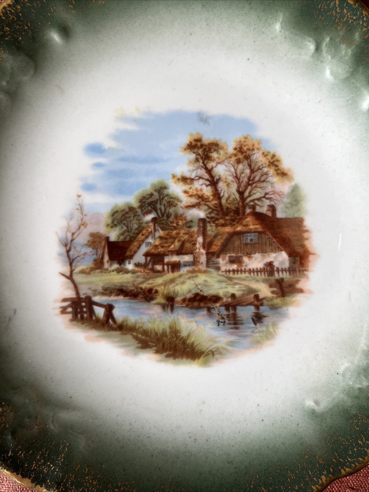 Assiette Décorative En Porcelaine Thème Village