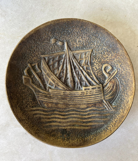 Vide poche/Coupelle en bronze signé Max Le Verrier Cendrier