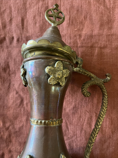Ancienne Théière En Cuivre Orientale