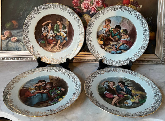 Lot de 4 assiettes décoratives Limoges