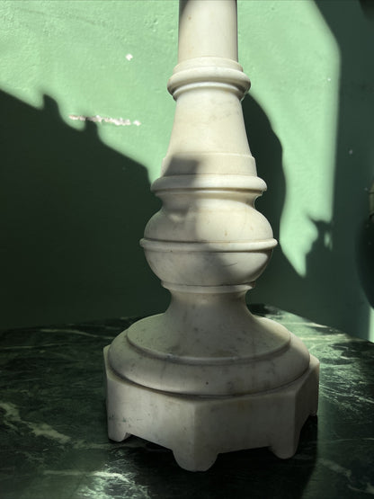 pique cierge ancien en marbre blanc XIX ÈME SIÈCLE