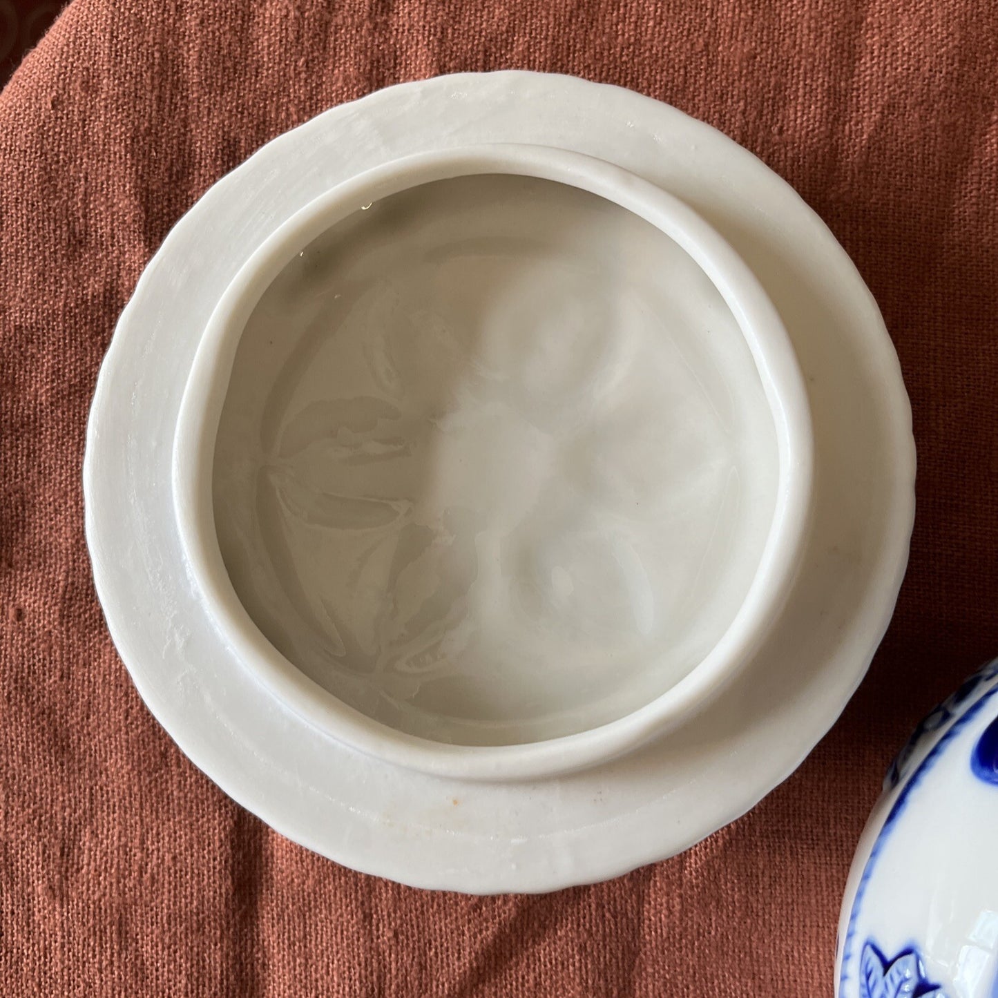 Sucrier Bonbonnière En Porcelaine