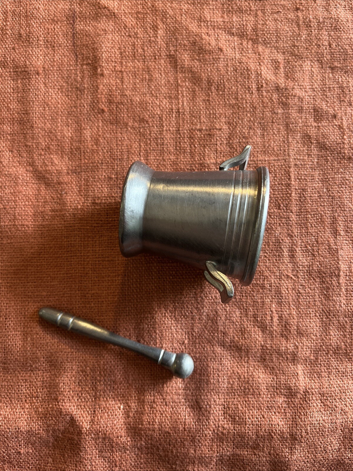 Ancien Petit Mortier En Étain Pewter