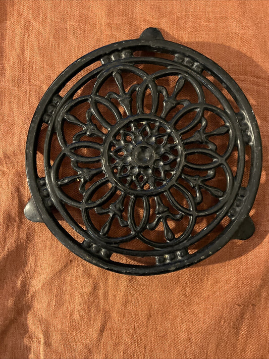 Ancien Dessous De Plat En Fonte Noir