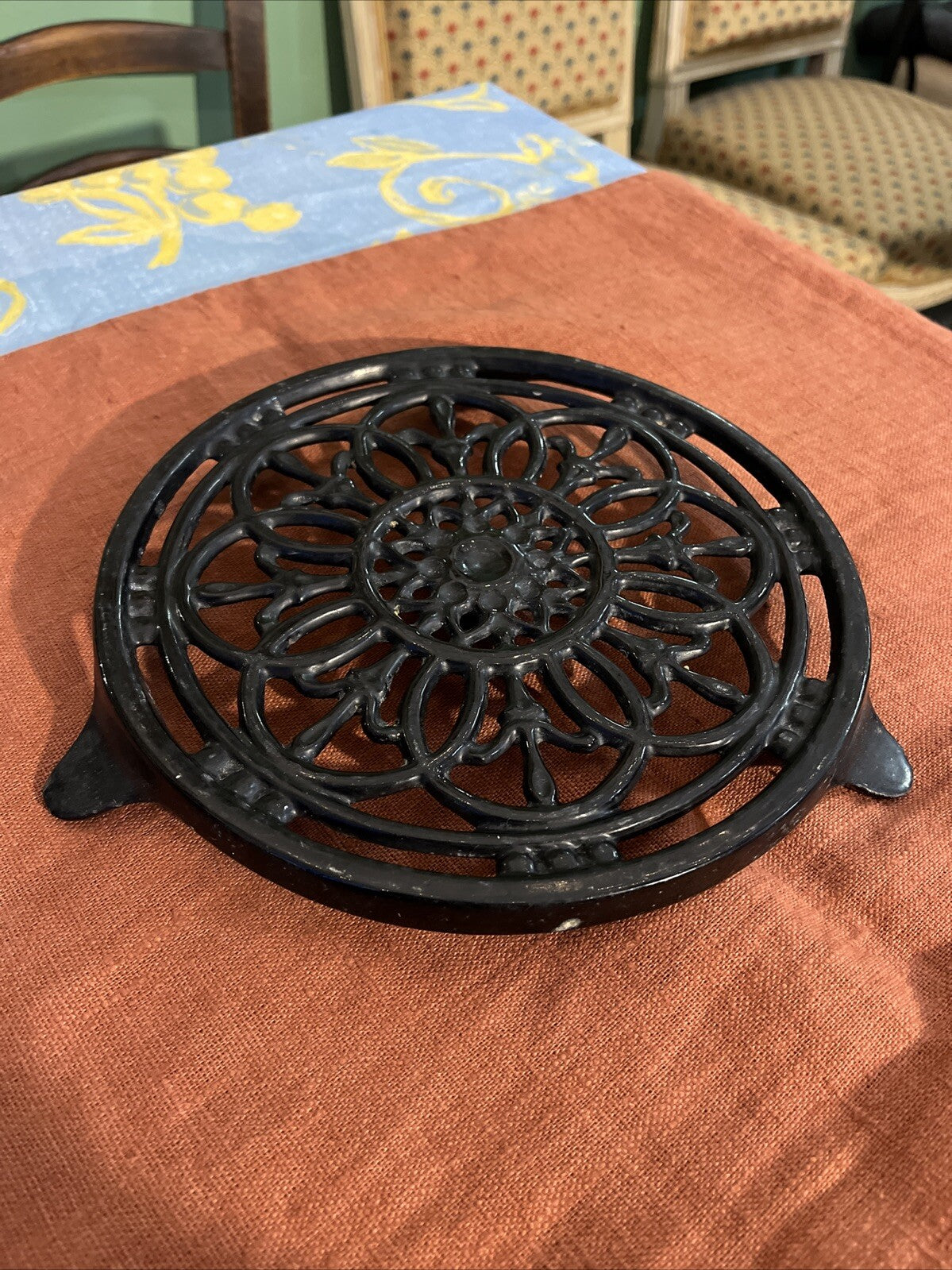 Ancien Dessous De Plat En Fonte Noir