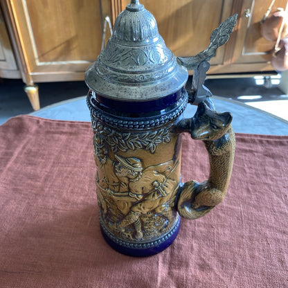 chope à bière allemande En Grès Avec Couvercle Étain