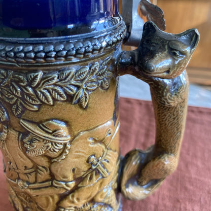 chope à bière allemande En Grès Avec Couvercle Étain