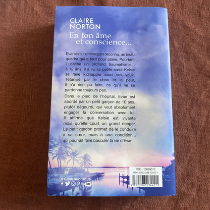 Livre roman policier thriller En ton âme et conscience...de Claire Norton