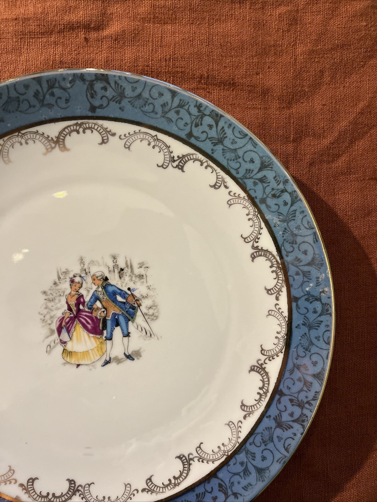 Assiette En Porcelaine Winterling Schwarzenbach Bavaria Germany