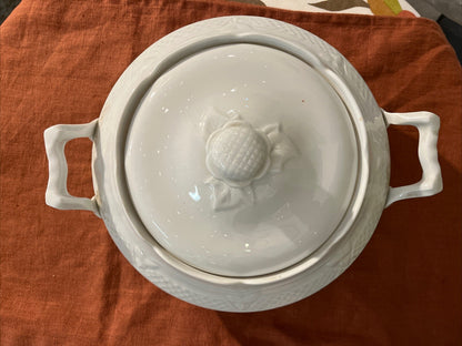 Soupière En Porcelaine Blanche