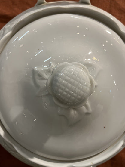 Soupière En Porcelaine Blanche