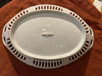 Ancienne Corbeille En Porcelaine Ajourée