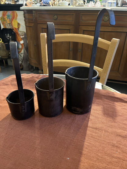 3 Anciens Pot A Mesure Vintages