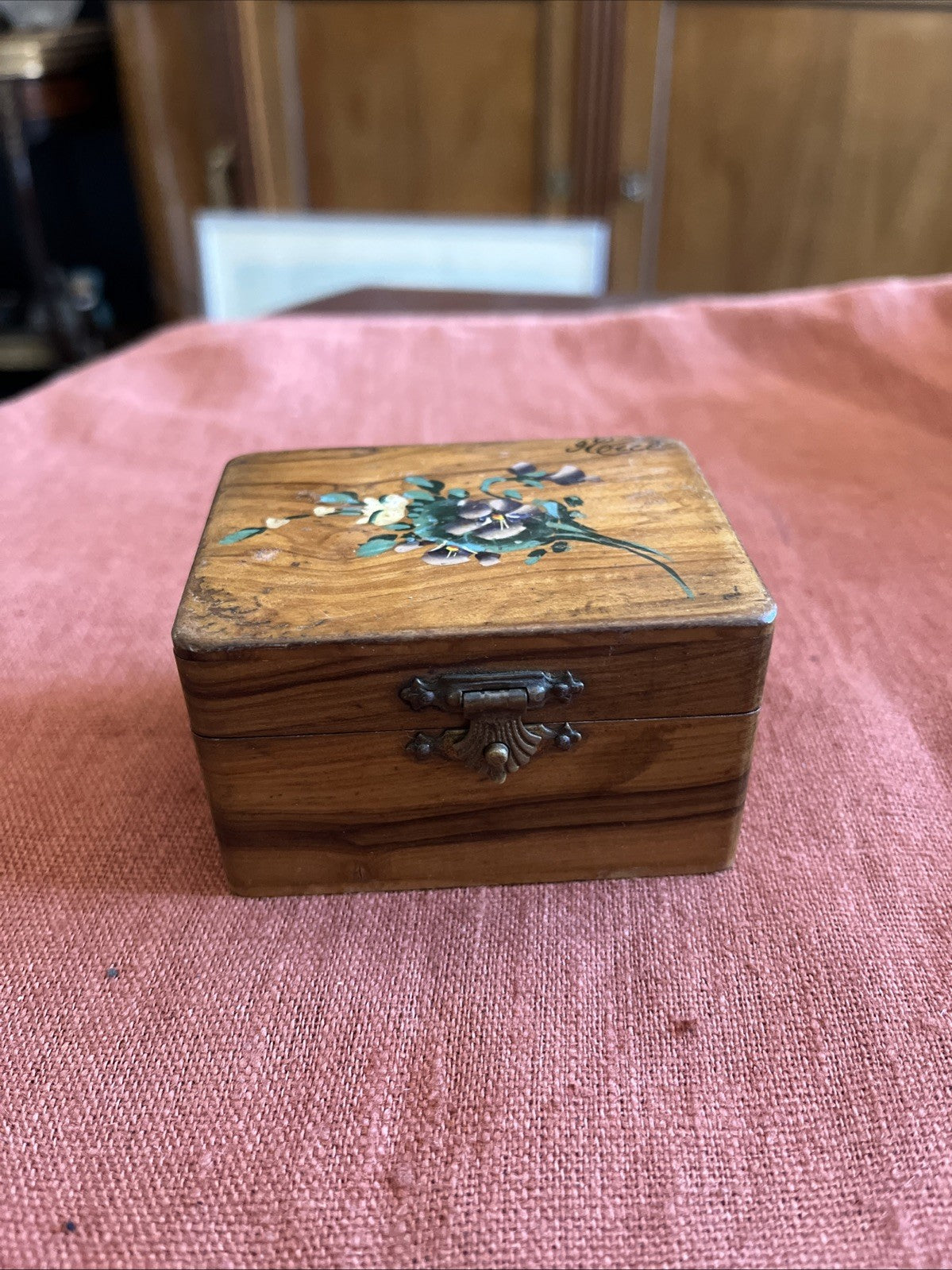 Ancienne Petite Boîte À Bijoux Bois Et Décor De Fleurs
