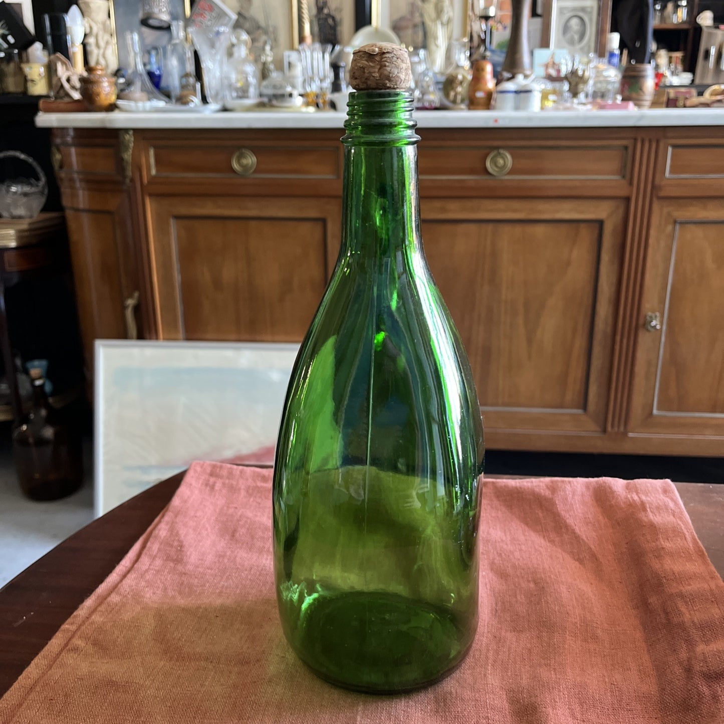 Ancienne Bouteille En Verre Verte Avec Sa Anse