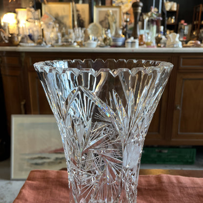Grand Vase En Cristal Taillé