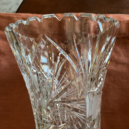 Grand Vase En Cristal Taillé