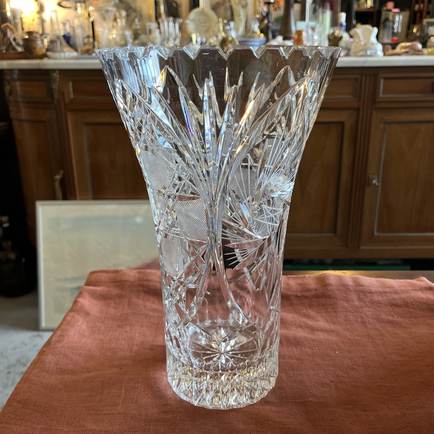 Grand Vase En Cristal Taillé
