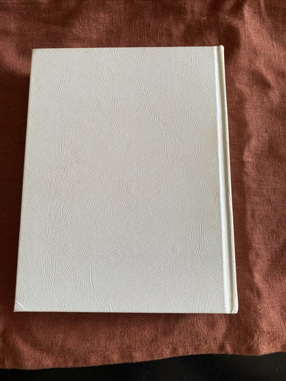Livre William B M. - Théâtre - Édition Rombaldi - Nobel 1923